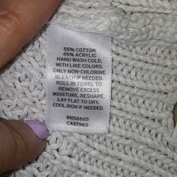 SOLD!TREASURE & BOND oversized crop frayed sweater - Picture 6 of 6